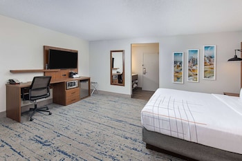 Deluxe Room, 2 Double Beds, Non Smoking