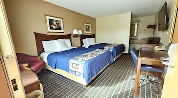 Room, 2 Queen Beds, Non Smoking