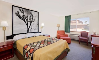 Standard Room, 1 Queen Bed, Non Smoking