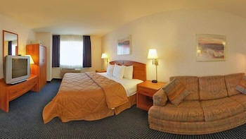Suite, 1 King Bed, Non Smoking