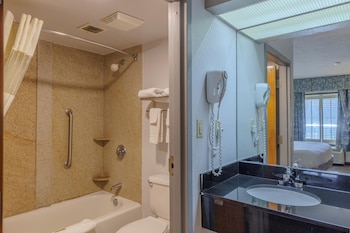 Room, 2 Queen Beds, Non Smoking