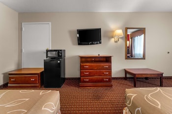 Room, 2 Queen Beds, Non Smoking