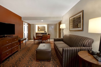 Suite, 1 King Bed, Non Smoking, Refrigerator & Microwave
