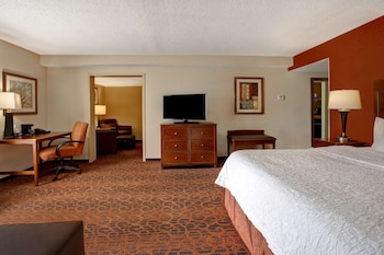 Suite, 1 King Bed, Non Smoking, Refrigerator & Microwave