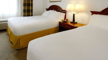 Room, 2 Queen Beds, Non Smoking