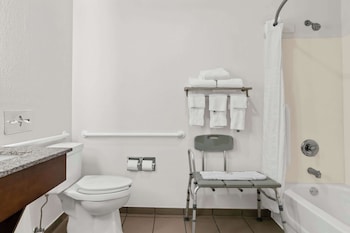 Room, 1 King Bed, Accessible, Non Smoking (Accessible Tub)