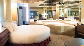 Diana's Oasis Suite
