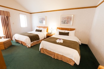 1 Bedroom Villa Two Queen Beds With Pullout Sofa