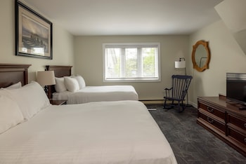 Suite, Multiple Beds