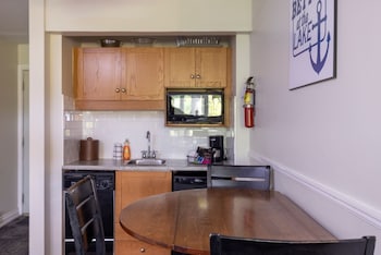 Suite, 2 Bedrooms