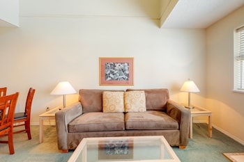 Condo, 1 Bedroom
