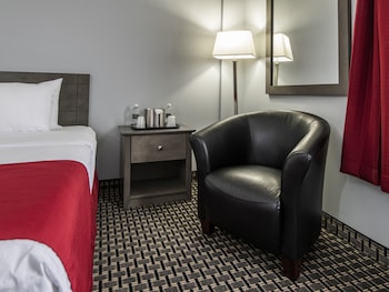 Business Room, 1 King Bed, Non Smoking