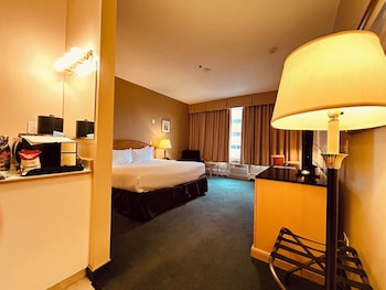 Deluxe Room, 1 King Bed, Tower