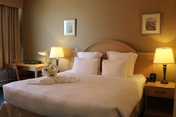 Deluxe Room, 1 King Bed, Tower