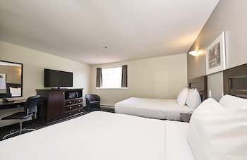 Standard Double Room, 2 Queen Beds