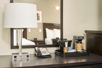 Standard Double Room, 2 Queen Beds