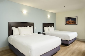 Deluxe Room, 2 Queen Beds