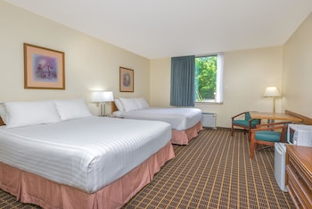 Studio Suite, 2 Queen Beds, Non Smoking