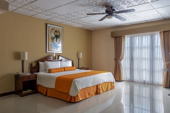 Superior Suite, 1 King Bed