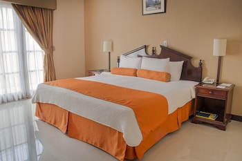 Suite, 1 King Bed