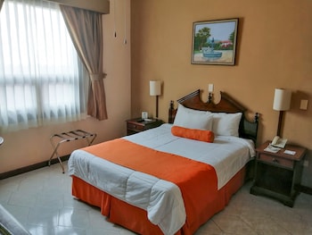 Standard Double Room, 1 Queen Bed