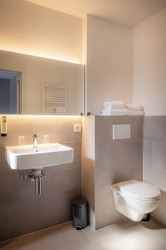 Triple Room, River View