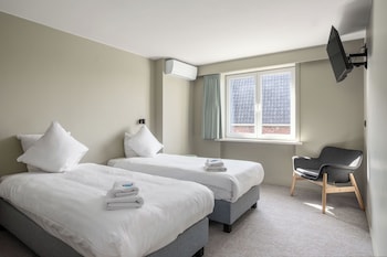 Quad Suite