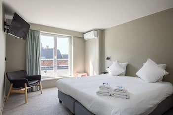 Quad Suite