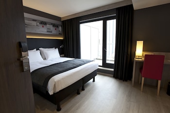 Privilege, Room, 1 Double Bed, Balcony