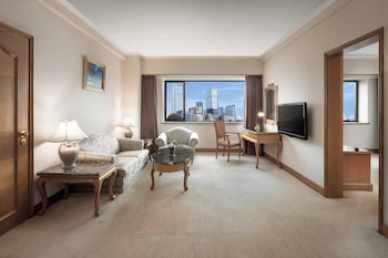 Suite, 1 King Bed