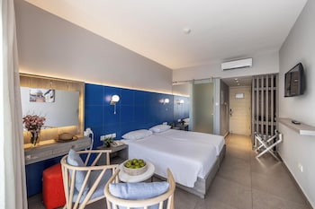 Family Room, Sea View