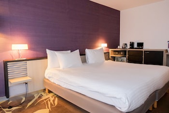 Superior Double Room, Partial Sea View