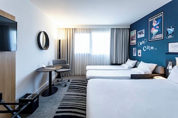 Family Room, Multiple Beds
