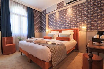Classic Double Room