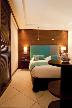 Deluxe Room, Terrace, Garden View