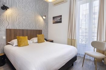 Classic Room, 1 Queen Bed, Non Smoking