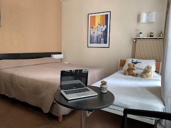 8-chambre triple