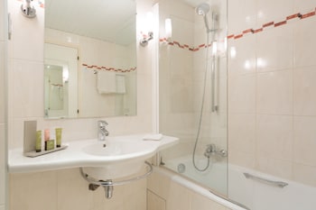 8-chambre triple