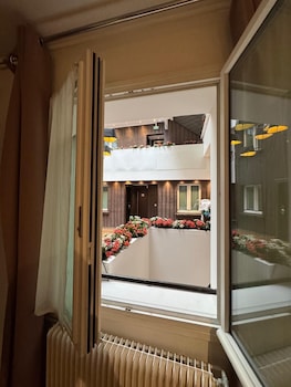Classic Double or Twin Room, Courtyard Area