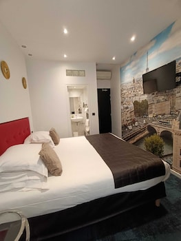 Club Double or Twin Room