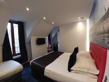 Deluxe Room for 2 (extra fee for extra bed)