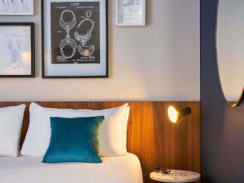 Superior Room, 1 Queen Bed with Sofa bed