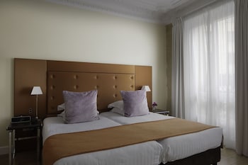 Superior Room,Mobility Accessible-Complimentary soft minibar,courtesy tray, Chromecast,digital press