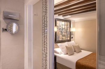 Classic Room, 1 Double Bed, Non Smoking (Small Room)