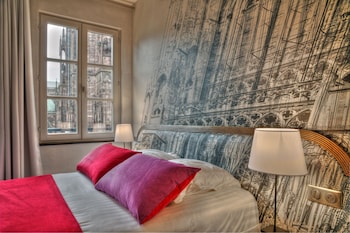 Double Room (Cathedral View)