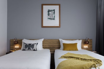Room (Art)