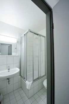 Basic Single Room, 1 Twin Bed
