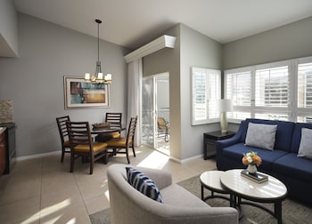 Suite, 1 Bedroom (Villas on The Green)