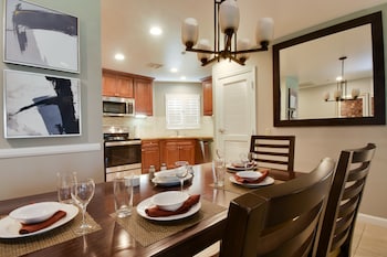 Villa, 1 Bedroom, Jetted Tub (Villas on the Green)