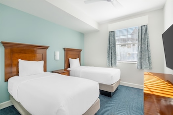 3 Bedroom 2 King 2 Twin Suite, Accessible with Bathtub